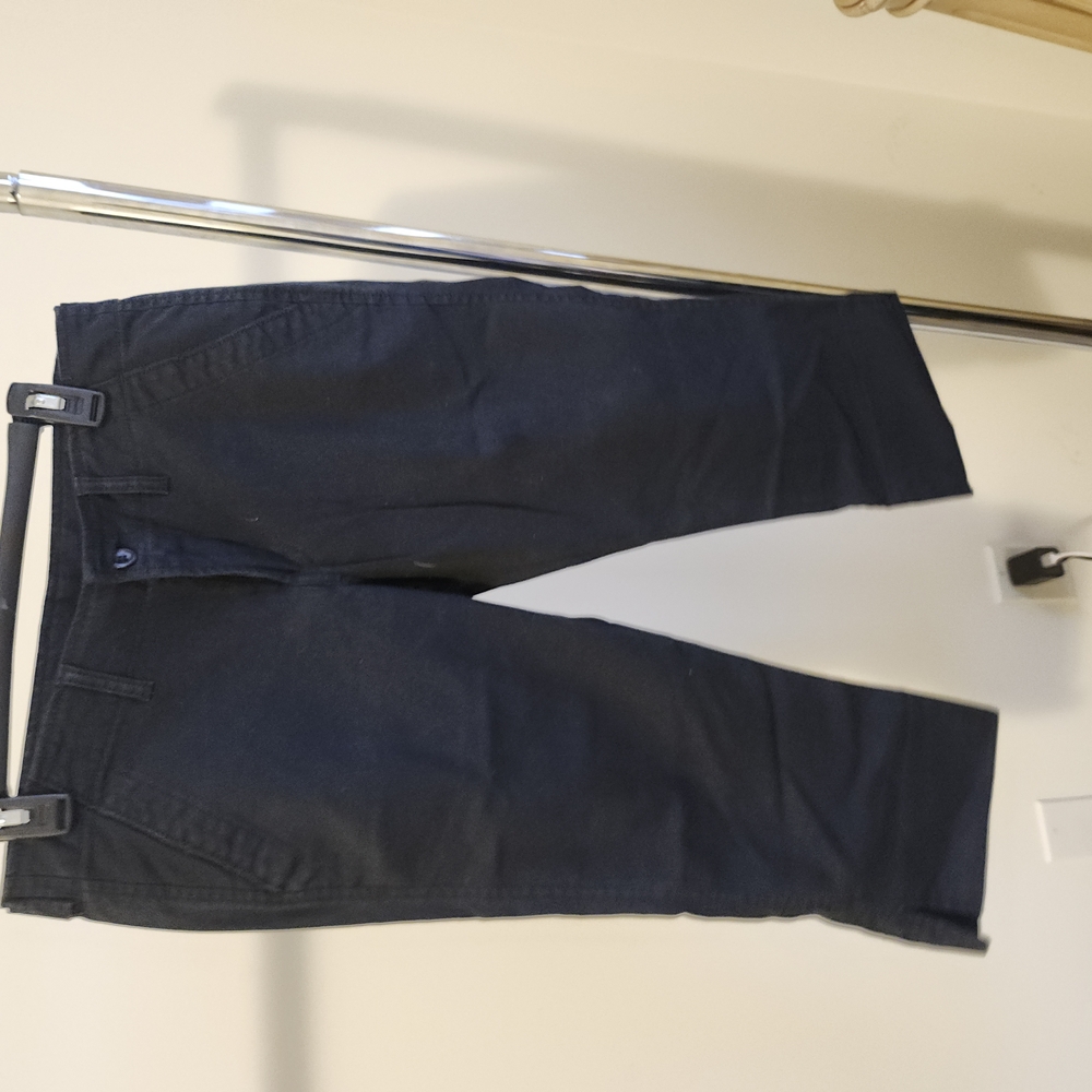 Women's Black Capris